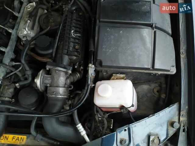 Синий Мерседес М-Класс, объемом двигателя 2.7 л и пробегом 181 тыс. км за 6700 $, фото 24 на Automoto.ua