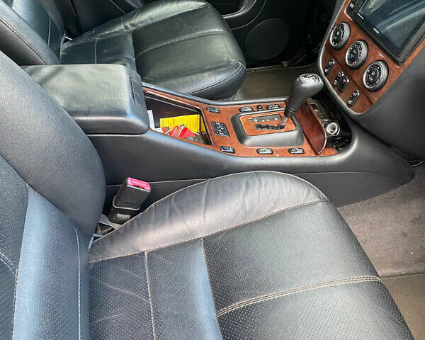 Синій Мерседес М-Клас, об'ємом двигуна 2.69 л та пробігом 244 тис. км за 7800 $, фото 10 на Automoto.ua