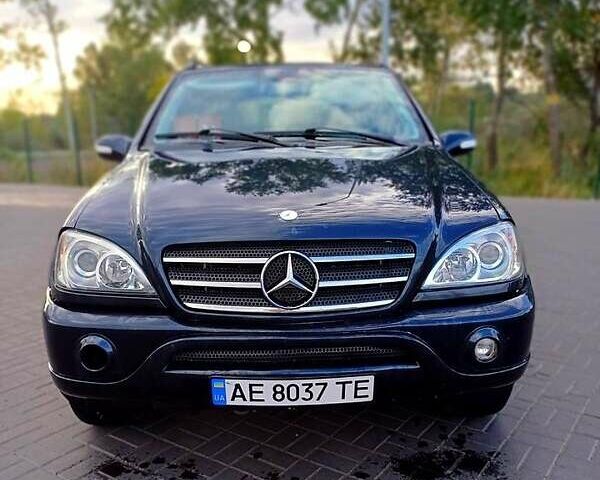 Синий Мерседес М-Класс, объемом двигателя 2.7 л и пробегом 100 тыс. км за 6500 $, фото 2 на Automoto.ua