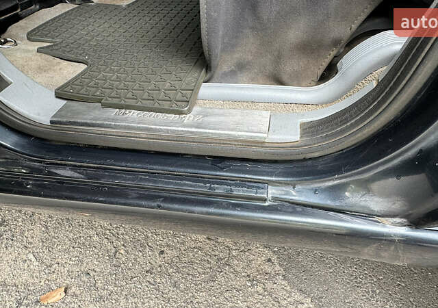 Синий Мерседес М-Класс, объемом двигателя 4 л и пробегом 240 тыс. км за 5150 $, фото 17 на Automoto.ua