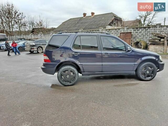 Синій Мерседес М-Клас, об'ємом двигуна 2.69 л та пробігом 346 тис. км за 7600 $, фото 3 на Automoto.ua