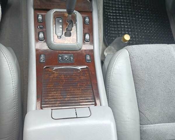 Синий Мерседес М-Класс, объемом двигателя 3.5 л и пробегом 360 тыс. км за 6900 $, фото 9 на Automoto.ua