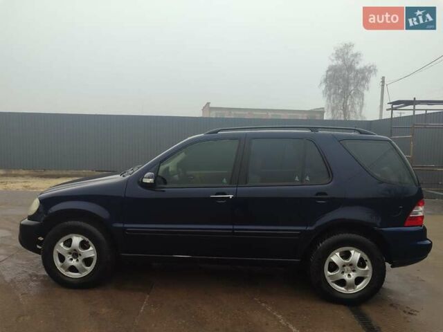 Синій Мерседес М-Клас, об'ємом двигуна 2.69 л та пробігом 219 тис. км за 5999 $, фото 6 на Automoto.ua