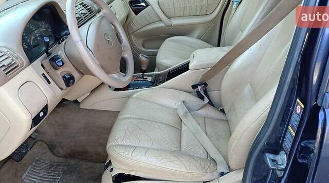 Синій Мерседес М-Клас, об'ємом двигуна 2.7 л та пробігом 360 тис. км за 4800 $, фото 4 на Automoto.ua