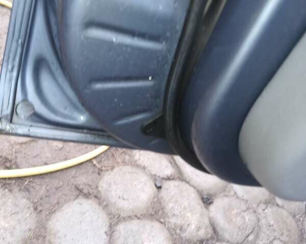 Синий Мерседес М-Класс, объемом двигателя 3.5 л и пробегом 360 тыс. км за 6900 $, фото 20 на Automoto.ua