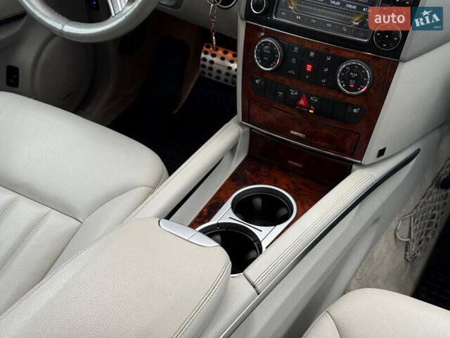 Синий Мерседес М-Класс, объемом двигателя 4.97 л и пробегом 261 тыс. км за 7900 $, фото 19 на Automoto.ua