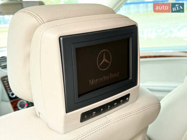 Синий Мерседес М-Класс, объемом двигателя 4.97 л и пробегом 261 тыс. км за 7900 $, фото 13 на Automoto.ua