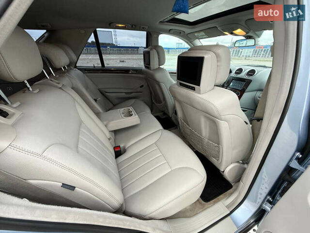 Синий Мерседес М-Класс, объемом двигателя 4.97 л и пробегом 261 тыс. км за 7900 $, фото 15 на Automoto.ua