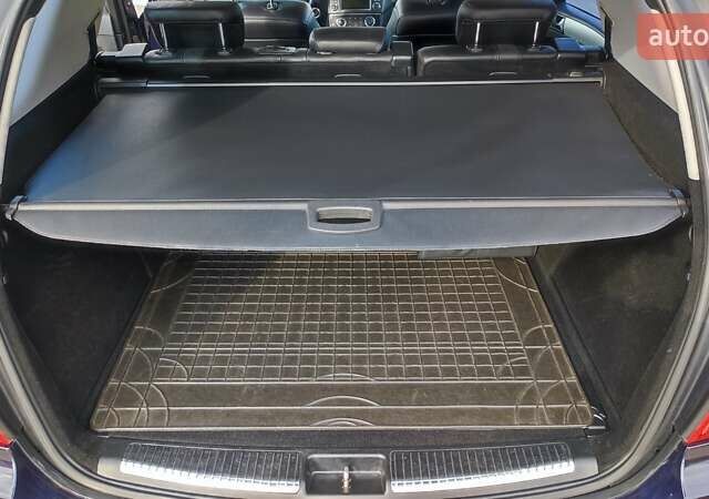 Мерседес М-Класс 2008 в Киеве на Automoto.ua Синий Мерседес М-Класс, объемом двигателя 3 л и пробегом 323 тыс. км за 14200 $, фото 24 на Automoto.ua