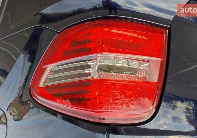 Мерседес М-Класс 2008 в Киеве на Automoto.ua Синий Мерседес М-Класс, объемом двигателя 3 л и пробегом 323 тыс. км за 14200 $, фото 12 на Automoto.ua