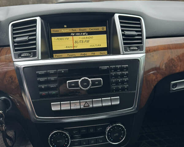 Синий Мерседес М-Класс, объемом двигателя 2.2 л и пробегом 211 тыс. км за 17500 $, фото 16 на Automoto.ua