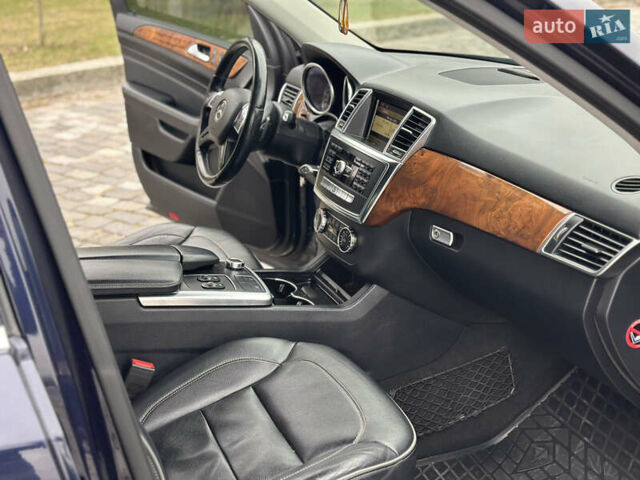 Синий Мерседес М-Класс, объемом двигателя 2.14 л и пробегом 213 тыс. км за 17777 $, фото 31 на Automoto.ua