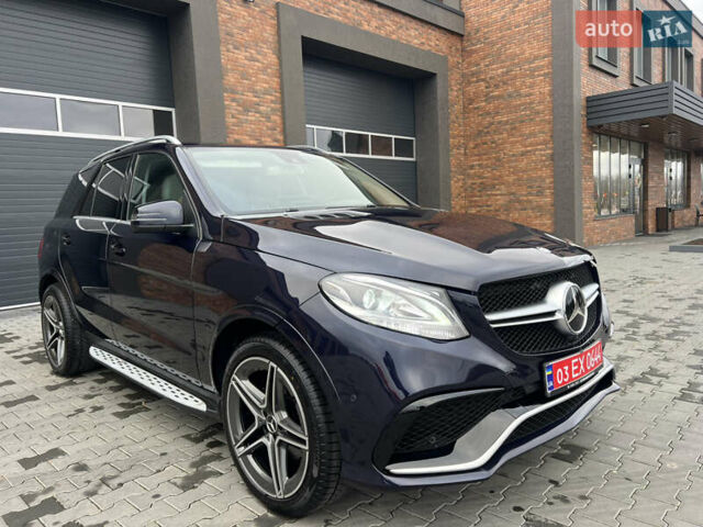 Синій Мерседес М-Клас, об'ємом двигуна 3 л та пробігом 166 тис. км за 30900 $, фото 1 на Automoto.ua