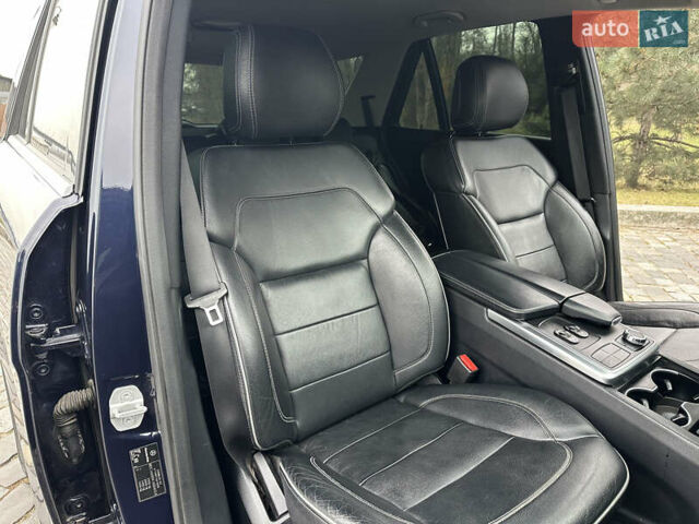 Синий Мерседес М-Класс, объемом двигателя 2.14 л и пробегом 213 тыс. км за 17777 $, фото 34 на Automoto.ua