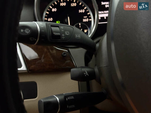 Мерседес М-Класс 2012 в Виннице на Automoto.ua Синий Мерседес М-Класс, объемом двигателя 2.99 л и пробегом 180 тыс. км за 18500 $, фото 19 на Automoto.ua
