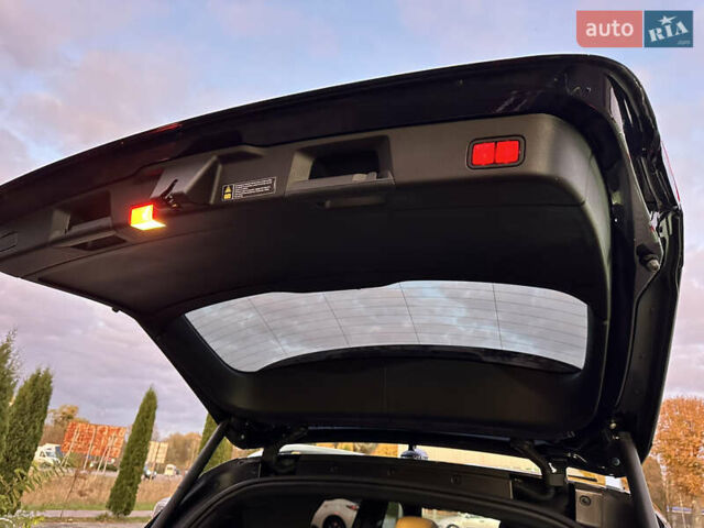 Синій Мерседес М-Клас, об'ємом двигуна 2.99 л та пробігом 242 тис. км за 21799 $, фото 58 на Automoto.ua