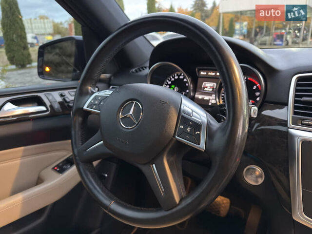 Синій Мерседес М-Клас, об'ємом двигуна 2.99 л та пробігом 242 тис. км за 21799 $, фото 41 на Automoto.ua