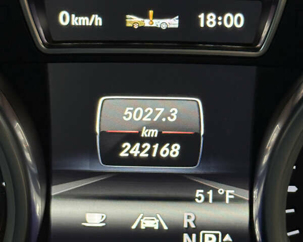 Синій Мерседес М-Клас, об'ємом двигуна 2.99 л та пробігом 242 тис. км за 21799 $, фото 43 на Automoto.ua