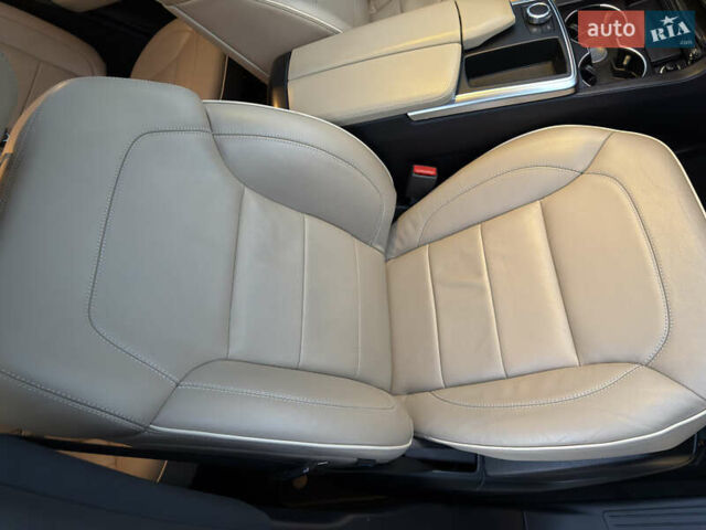 Синій Мерседес М-Клас, об'ємом двигуна 2.99 л та пробігом 242 тис. км за 21799 $, фото 38 на Automoto.ua