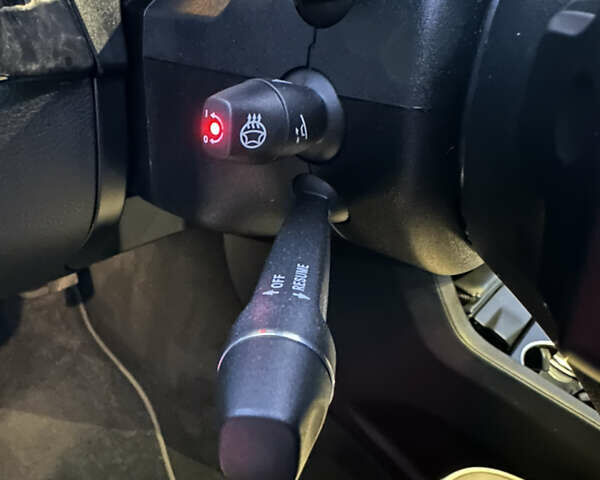 Синій Мерседес М-Клас, об'ємом двигуна 2.99 л та пробігом 242 тис. км за 21799 $, фото 45 на Automoto.ua