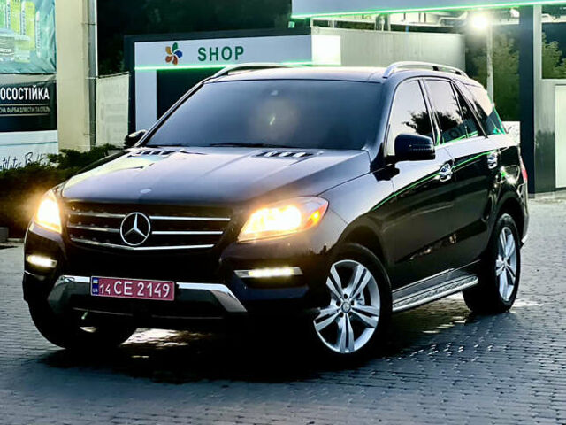 Синій Мерседес М-Клас, об'ємом двигуна 3 л та пробігом 300 тис. км за 21999 $, фото 4 на Automoto.ua