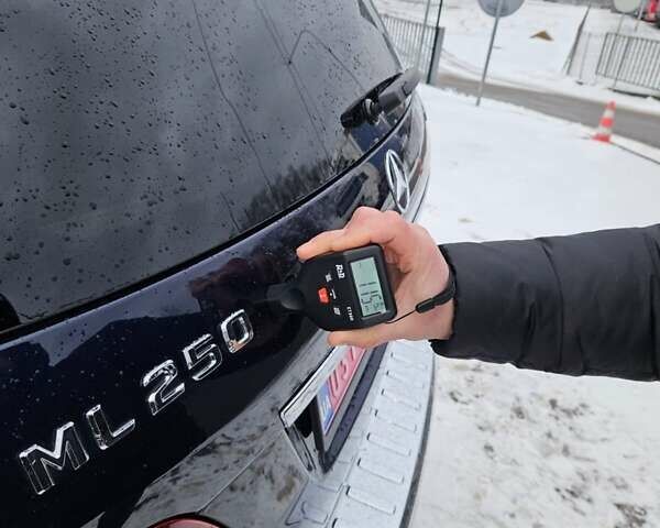 Синій Мерседес М-Клас, об'ємом двигуна 2.14 л та пробігом 190 тис. км за 19000 $, фото 72 на Automoto.ua