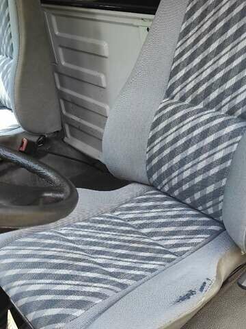 Белый Мерседес MB-Class, объемом двигателя 2.4 л и пробегом 220 тыс. км за 2500 $, фото 7 на Automoto.ua
