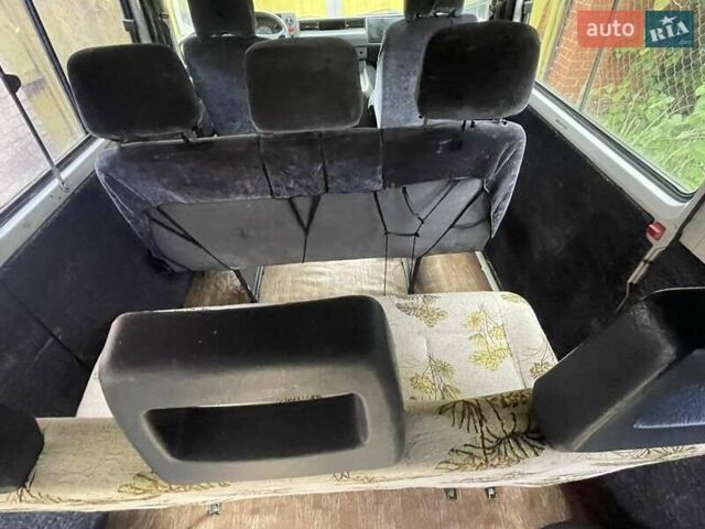 Білий Мерседес MB-Class, об'ємом двигуна 2.4 л та пробігом 450 тис. км за 3000 $, фото 7 на Automoto.ua