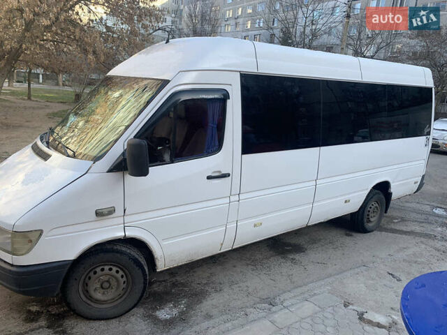 Білий Мерседес MB-Class, об'ємом двигуна 2.9 л та пробігом 403 тис. км за 7500 $, фото 1 на Automoto.ua