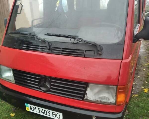 Червоний Мерседес MB-Class, об'ємом двигуна 2.4 л та пробігом 440 тис. км за 2700 $, фото 3 на Automoto.ua