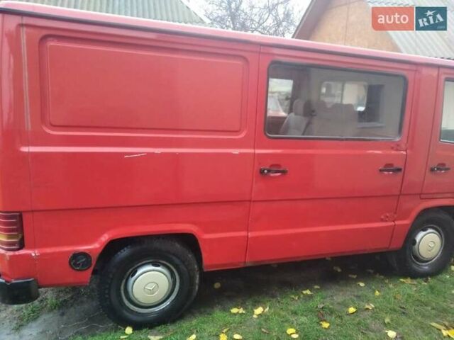 Червоний Мерседес MB-Class, об'ємом двигуна 2.4 л та пробігом 440 тис. км за 2700 $, фото 1 на Automoto.ua