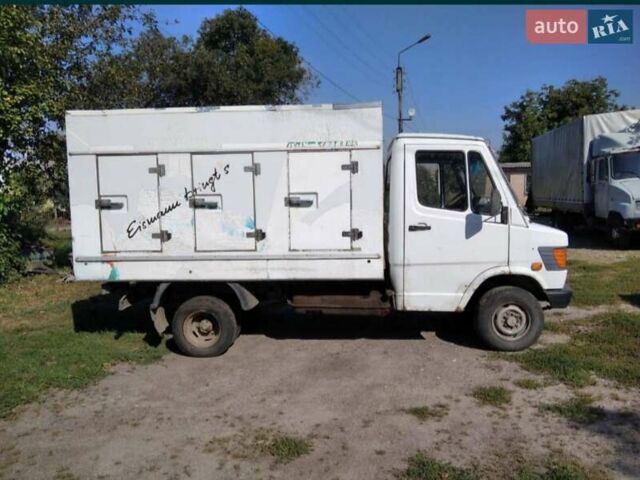 Мерседес MB-Class, объемом двигателя 2.4 л и пробегом 300 тыс. км за 1500 $, фото 2 на Automoto.ua