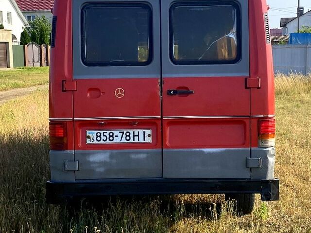 Мерседес МБ100, объемом двигателя 2.4 л и пробегом 100 тыс. км за 1700 $, фото 4 на Automoto.ua