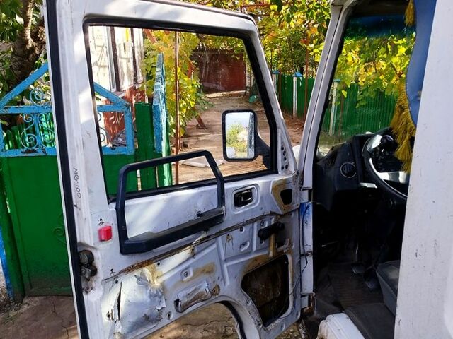 Мерседес МБ100, объемом двигателя 2.4 л и пробегом 0 тыс. км за 1600 $, фото 6 на Automoto.ua