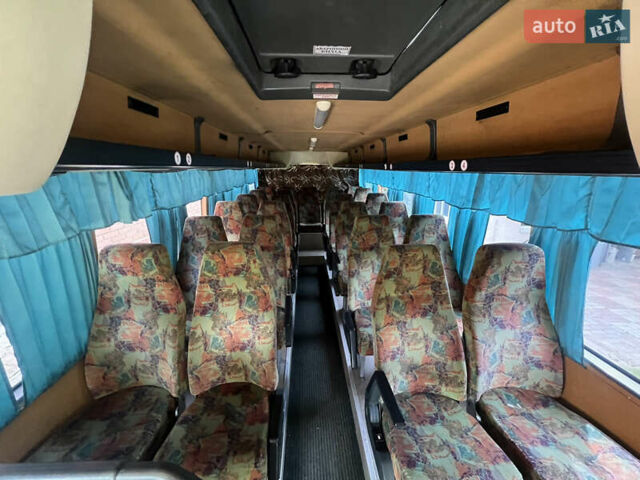 Белый Мерседес МЦВ, объемом двигателя 4.25 л и пробегом 172 тыс. км за 32000 $, фото 2 на Automoto.ua