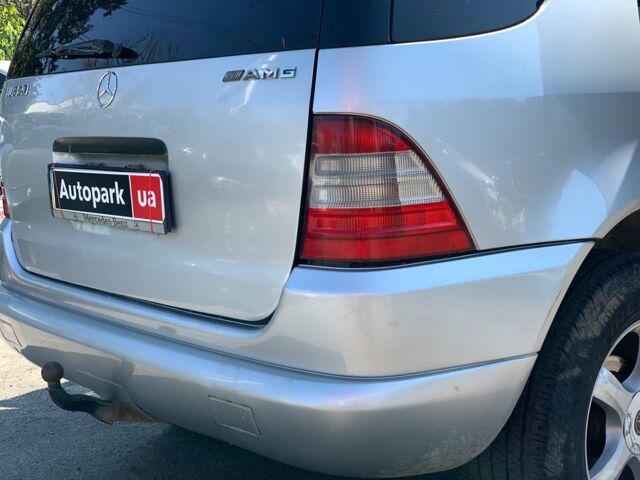 Серый Мерседес МЛ 320, объемом двигателя 3.2 л и пробегом 370 тыс. км за 6690 $, фото 9 на Automoto.ua