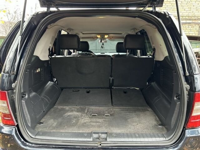 Синій Мерседес МЛ 320, об'ємом двигуна 3.2 л та пробігом 280 тис. км за 5499 $, фото 7 на Automoto.ua