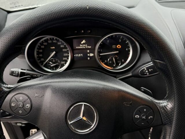 Мерседес МЛ 350 2011 у Запоріжжя на Automoto.ua Білий Мерседес МЛ 350, об'ємом двигуна 3 л та пробігом 356 тис. км за 16000 $, фото 5 на Automoto.ua