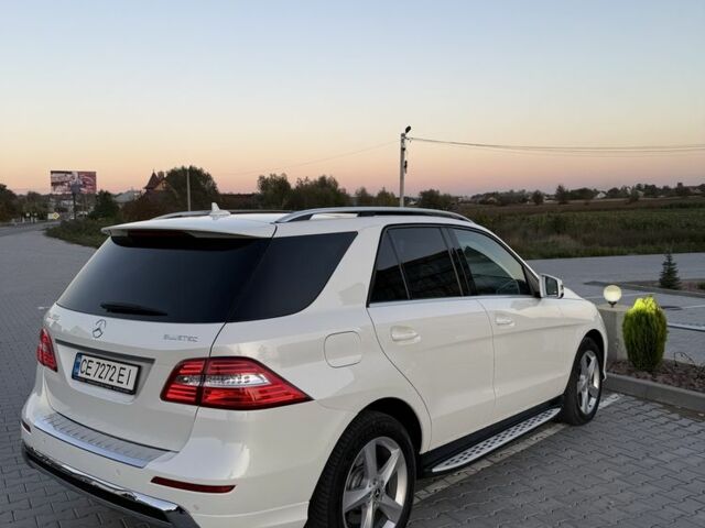 Білий Мерседес МЛ 350, об'ємом двигуна 3 л та пробігом 197 тис. км за 28000 $, фото 10 на Automoto.ua