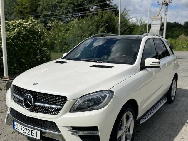 Білий Мерседес МЛ 350, об'ємом двигуна 3 л та пробігом 197 тис. км за 28000 $, фото 20 на Automoto.ua