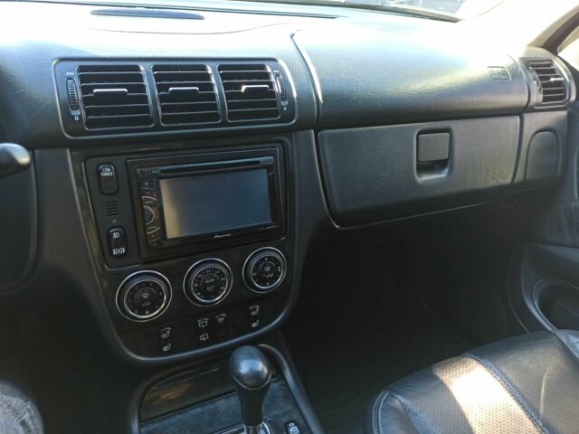 Черный Мерседес МЛ 350, объемом двигателя 3.7 л и пробегом 350 тыс. км за 5950 $, фото 4 на Automoto.ua