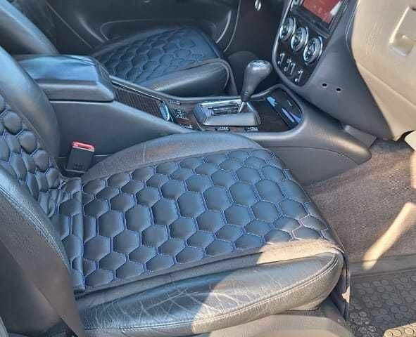 Черный Мерседес МЛ 350, объемом двигателя 3.7 л и пробегом 325 тыс. км за 5555 $, фото 15 на Automoto.ua