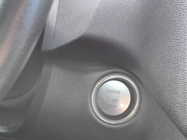 Черный Мерседес МЛ 350, объемом двигателя 3.5 л и пробегом 184 тыс. км за 13900 $, фото 18 на Automoto.ua