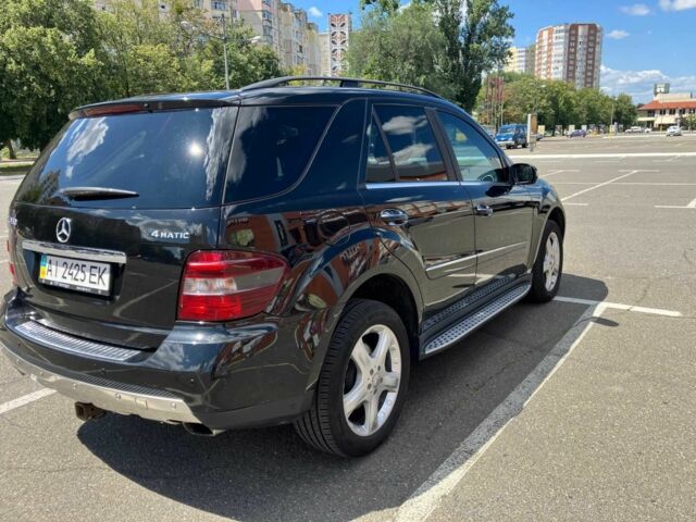 Мерседес МЛ 350 2008 у Броварах на Automoto.ua Чорний Мерседес МЛ 350, об'ємом двигуна 3.5 л та пробігом 163 тис. км за 11000 $, фото 3 на Automoto.ua