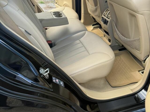 Черный Мерседес МЛ 350, объемом двигателя 3.5 л и пробегом 230 тыс. км за 12800 $, фото 6 на Automoto.ua