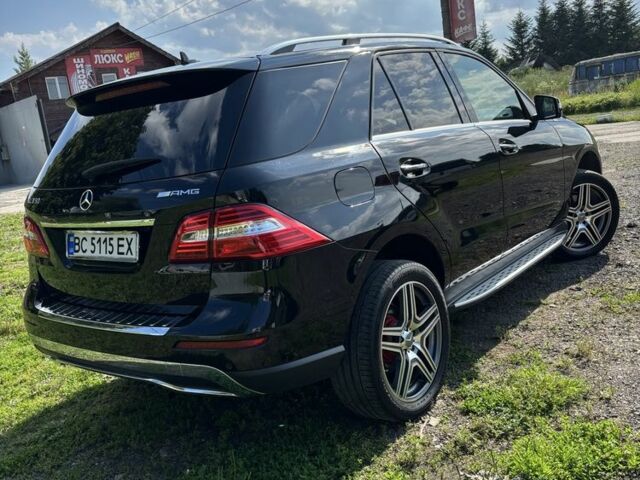 Черный Мерседес МЛ 350, объемом двигателя 3 л и пробегом 350 тыс. км за 29950 $, фото 1 на Automoto.ua