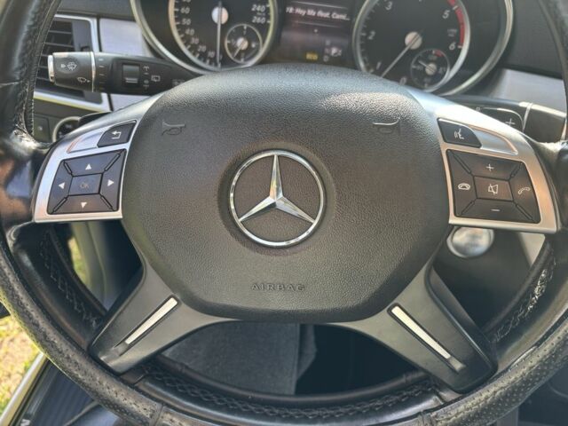 Черный Мерседес МЛ 350, объемом двигателя 3 л и пробегом 350 тыс. км за 29950 $, фото 14 на Automoto.ua