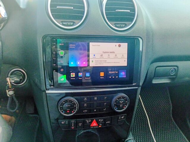 Серый Мерседес МЛ 350, объемом двигателя 3.5 л и пробегом 303 тыс. км за 8999 $, фото 22 на Automoto.ua