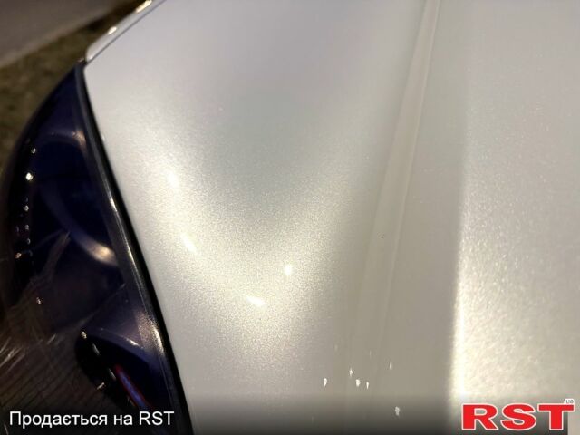 Білий Мерседес МЛ класс, об'ємом двигуна 3 л та пробігом 232 тис. км за 14750 $, фото 5 на Automoto.ua