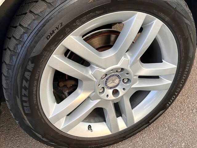 Мерседес МЛ класс 2014 в Запорожье на Automoto.ua Белый Мерседес МЛ класс, объемом двигателя 3 л и пробегом 262 тыс. км за 29800 $, фото 11 на Automoto.ua